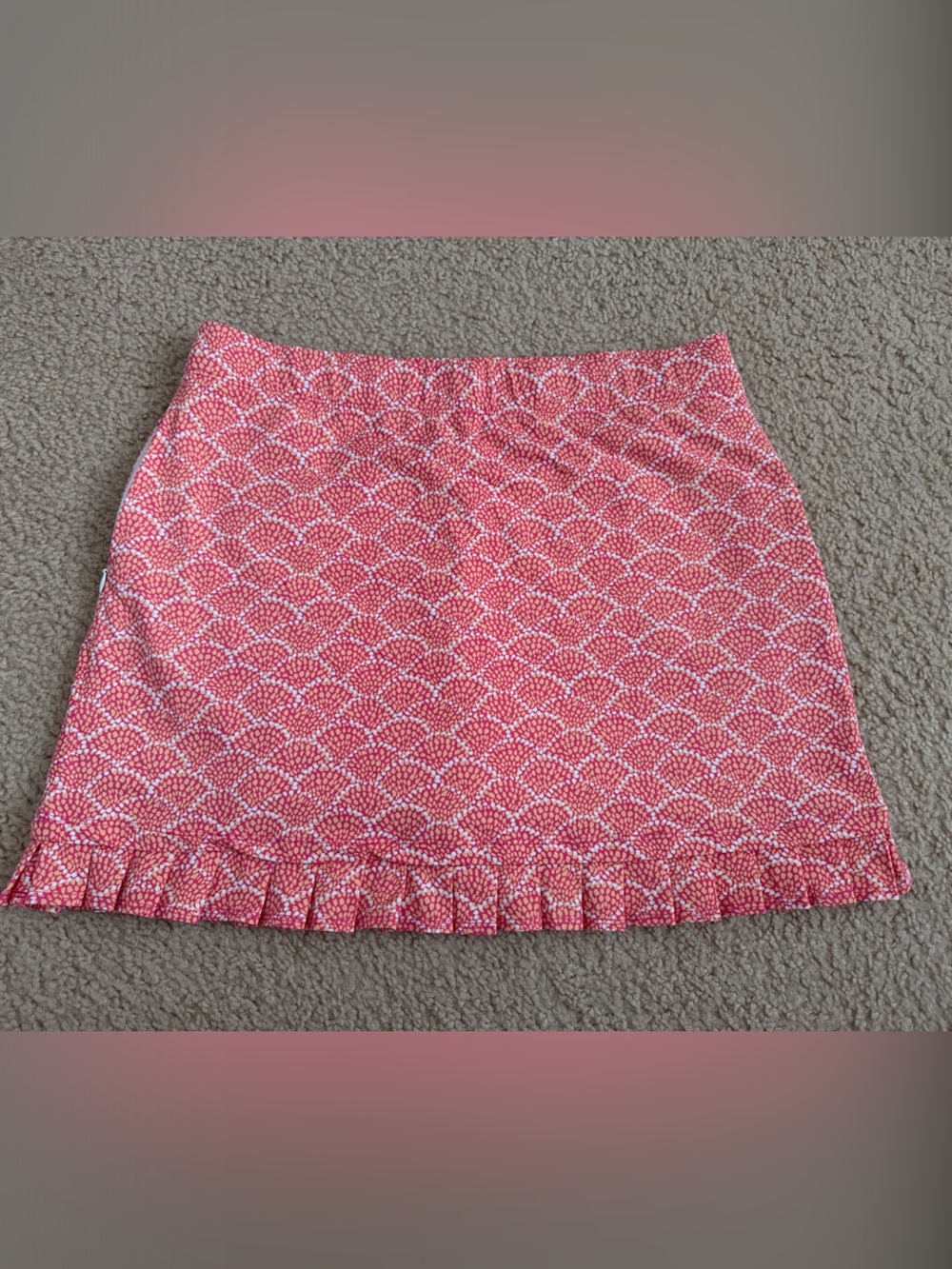 J. McLaughlin Coral Pink Mini Skirt with White Scallop Print and Ruffle Hem